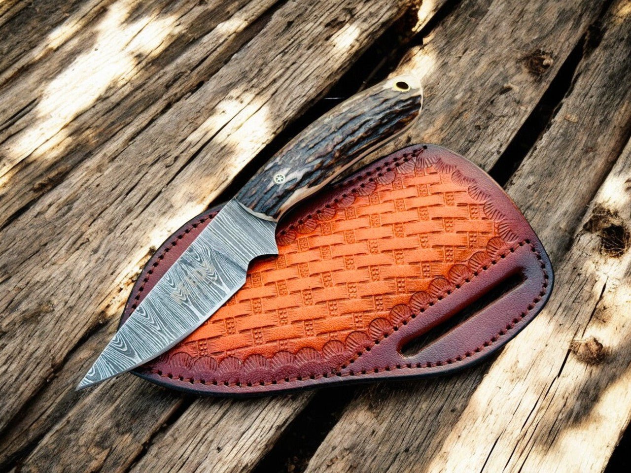 Belt Knife 3.5" Damascus Blade with Antler Horn Handle & Sheath - THE ONLY Mars Emporium