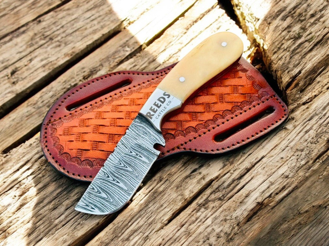 Fixed Blade Skinning Knife – 3" Damascus Blade with Deer Bone Handle - THE ONLY Mars Emporium