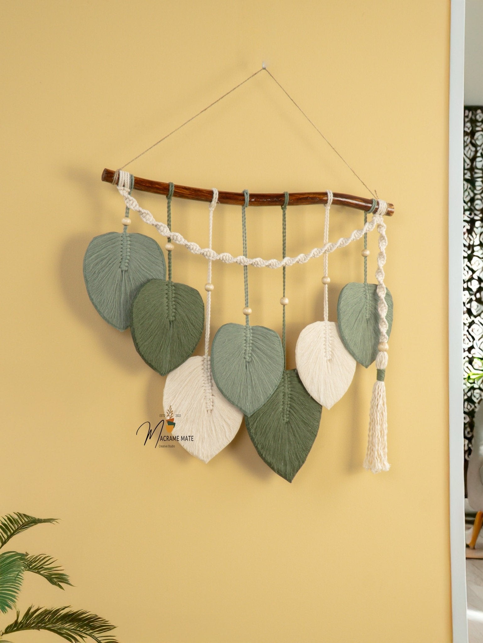 Macrame Leaf Hanging Tassel Tone Green - THE ONLY Mars Emporium