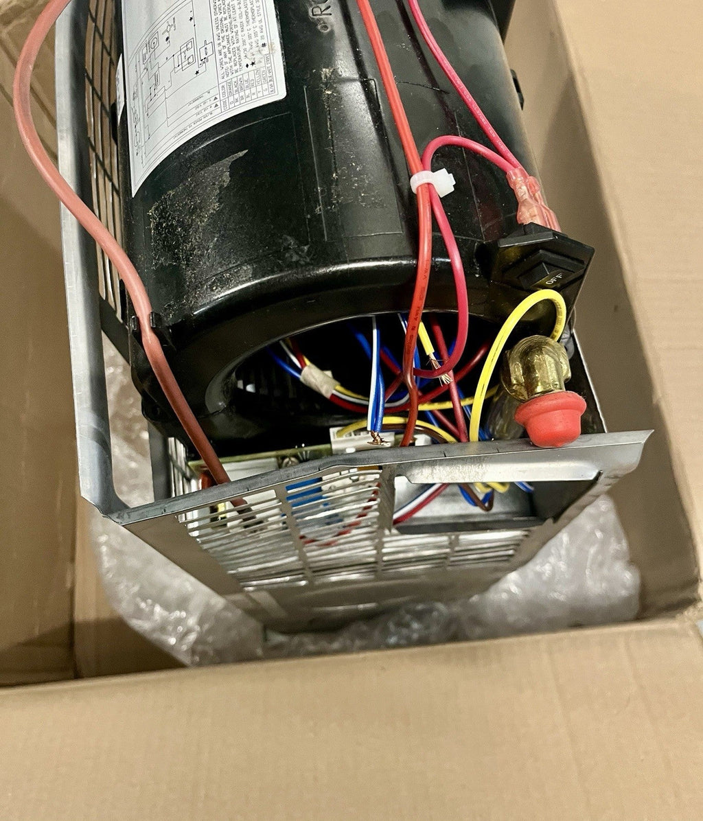 *SUBURBAN FURNACE SF - 35VHQ DUCTED 35,000 BTU RV SKOOLIE OR VAN CONVERSION FREE SAME DAY SHIPPING *DENTS* - THE ONLY Mars Emporium